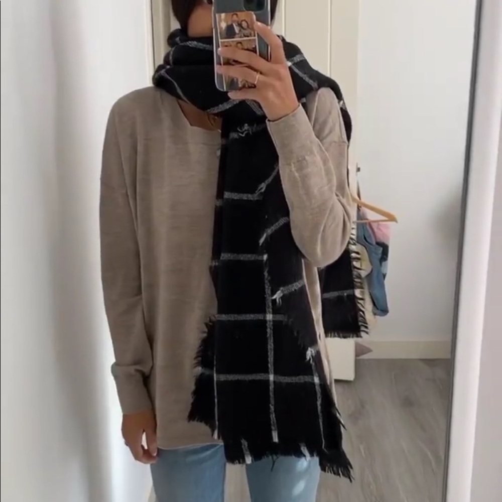 ZARA SCARF
